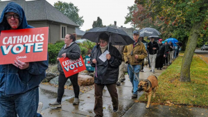 Catholics hold ‘Rosary Rally’ outside Gretchen Whitmer’s house